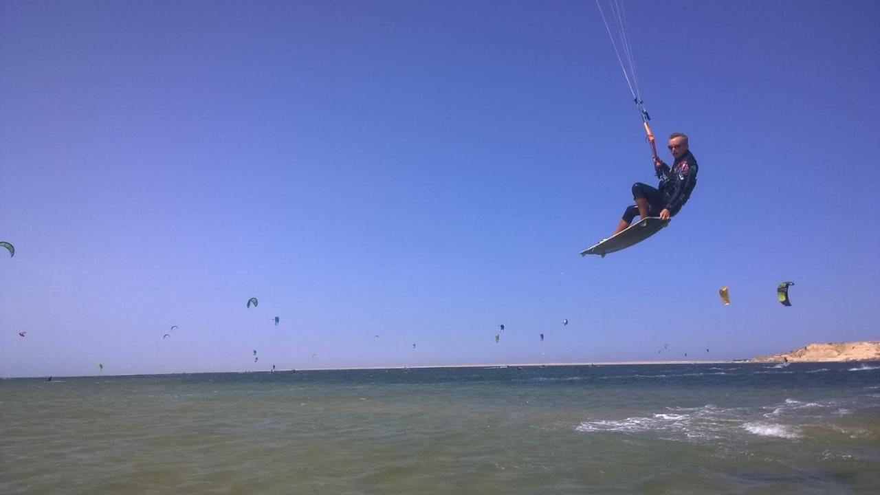High Flyers Kite House Hotell Tarifa Eksteriør bilde