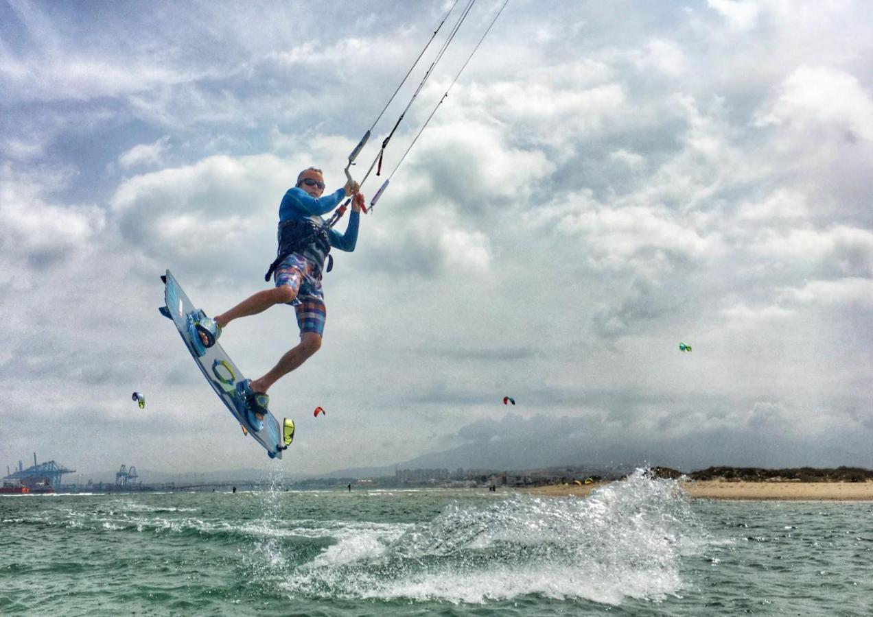 High Flyers Kite House Hotell Tarifa Eksteriør bilde
